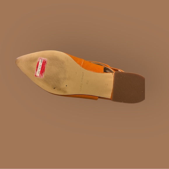 Marc Fisher Orange Flats - Picture 4 of 4